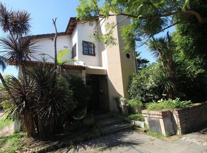 Casa · 115m² · 5 Ambientes · 1 Cochera