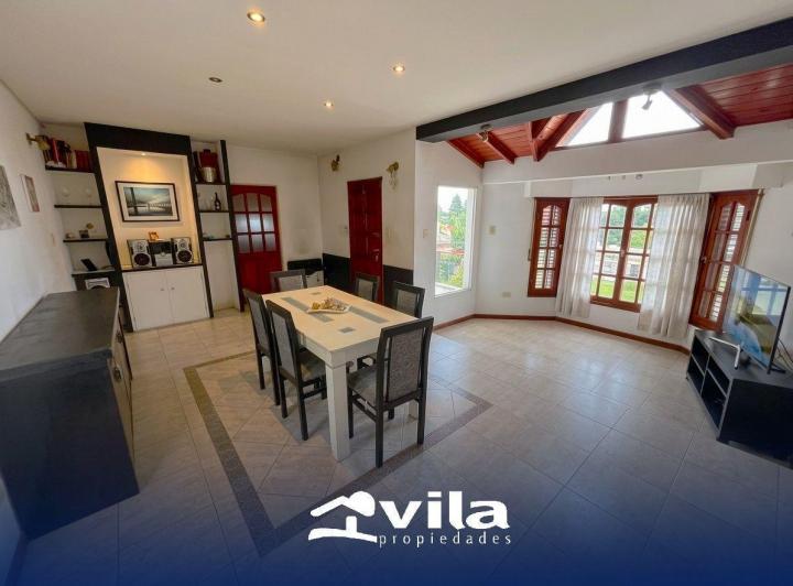 Casa · 170m² · 4 Ambientes · 1 Cochera