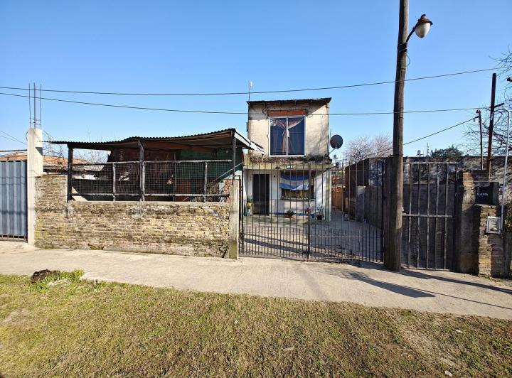 Casa · 127m² · 3 Ambientes · 1 Cochera