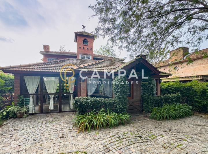 Casa · 145m² · 5 Ambientes