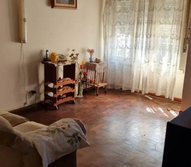 Casa · 90m² · 3 Ambientes · 3 Cocheras