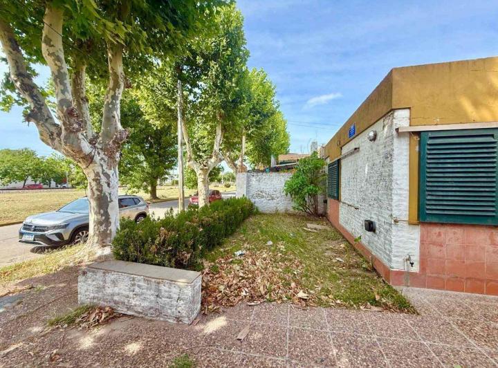 Casa · 70m² · 3 Ambientes · 1 Cochera