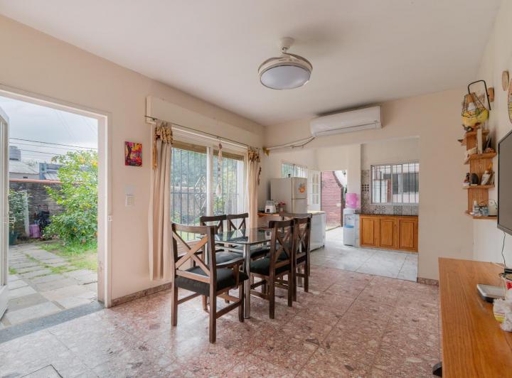 Casa · 159m² · 4 Ambientes · 1 Cochera