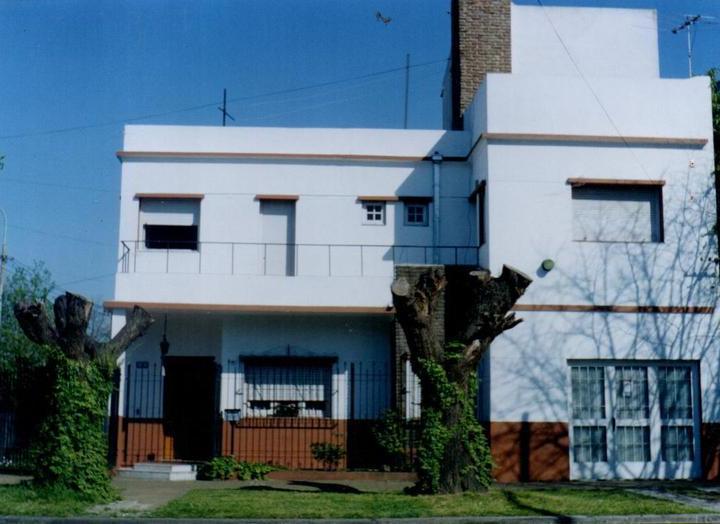 Casa · 170m² · 5 Ambientes · 2 Cocheras