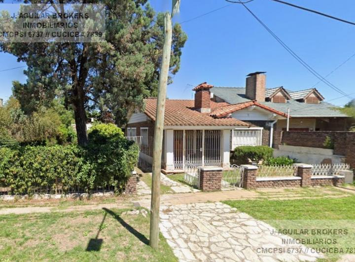 Casa · 380m² · 3 Ambientes · 1 Cochera
