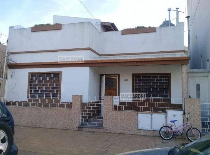 Casa · 190m² · 5 Ambientes