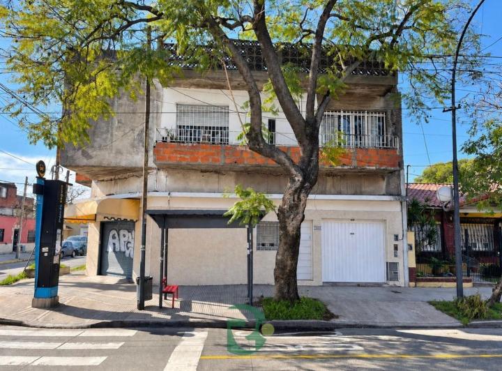 Casa · 150m² · 4 Ambientes · 1 Cochera