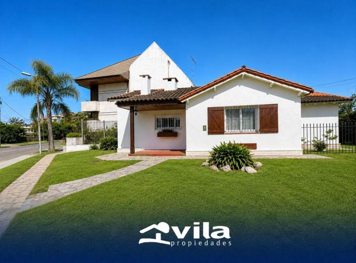 Casa · 180m² · 4 Ambientes · 1 Cochera