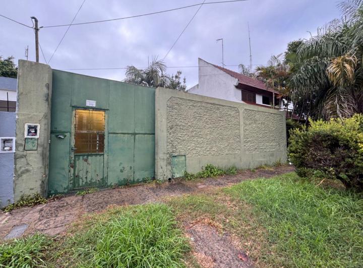 Casa · 90m² · 4 Ambientes · 3 Cocheras