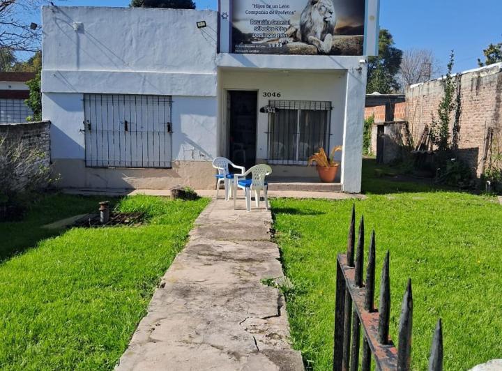 Casa · 98m² · 3 Ambientes · 1 Cochera