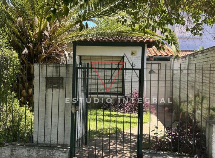 Casa · 76m² · 3 Ambientes · 1 Cochera
