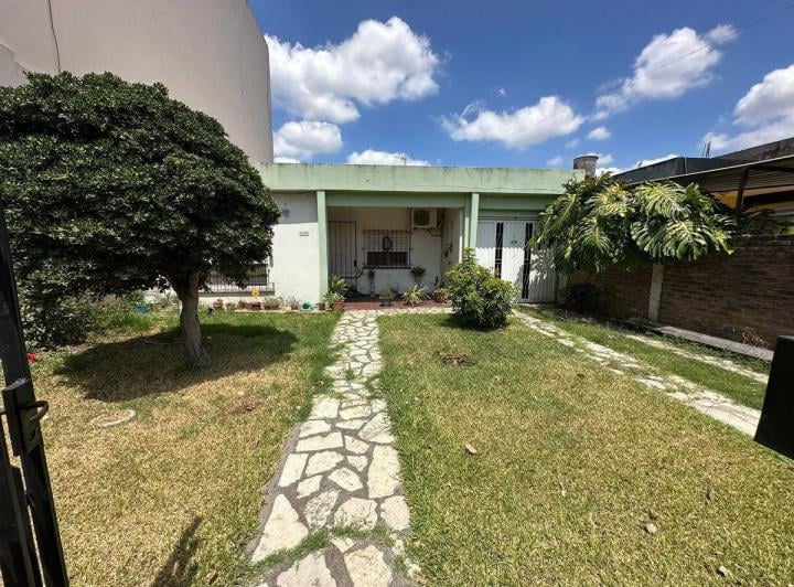 Casa · 120m² · 3 Ambientes · 1 Cochera