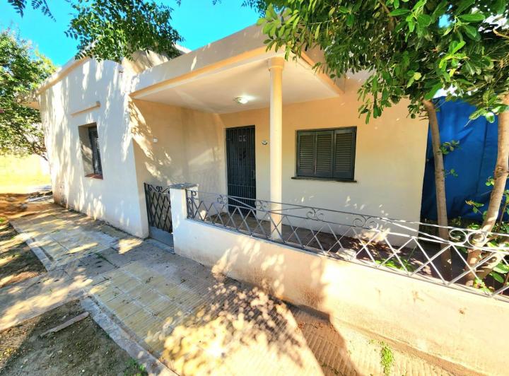 Casa · 110m² · 3 Ambientes · 2 Cocheras