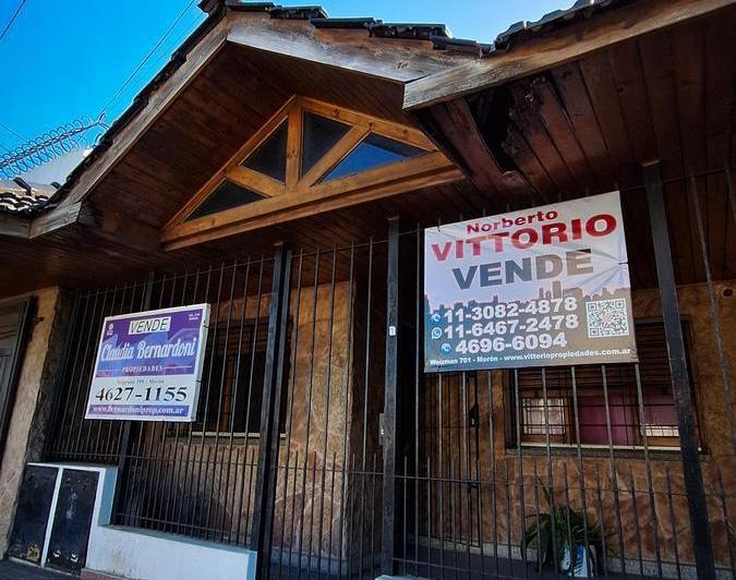 Casa · 95m² · 3 Ambientes · 1 Cochera