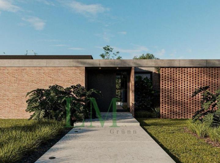 Casa · 213m² · 4 Ambientes · 1 Cochera