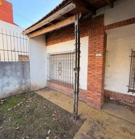 Casa · 90m² · 3 Ambientes · 1 Cochera