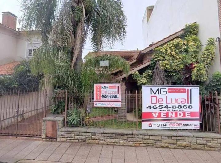 Casa · 185m² · 4 Ambientes · 1 Cochera