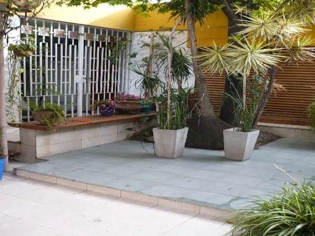 Casa · 195m² · 6 Ambientes · 1 Cochera