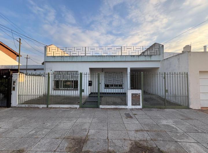 Casa · 120m² · 3 Ambientes · 1 Cochera