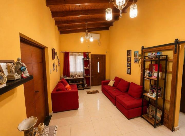 Casa · 158m² · 3 Ambientes · 1 Cochera