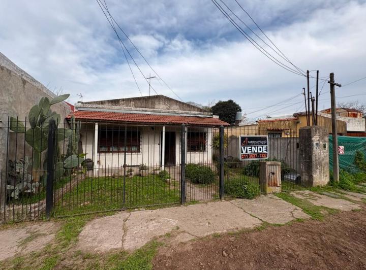 Casa · 68m² · 3 Ambientes · 1 Cochera