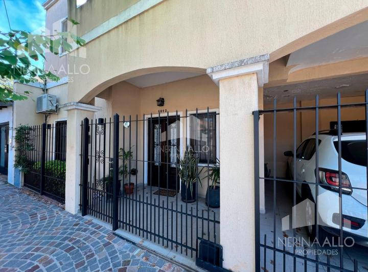 Casa · 209m² · 4 Ambientes · 1 Cochera