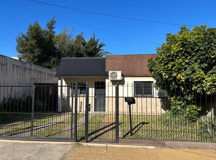Casa · 100m² · 7 Ambientes