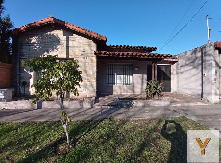Casa · 120m² · 3 Ambientes · 1 Cochera