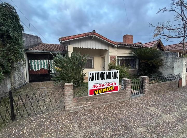 Casa · 160m² · 4 Ambientes · 1 Cochera