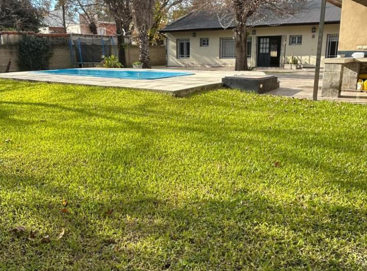 Casa · 100m² · 3 Dormitorios