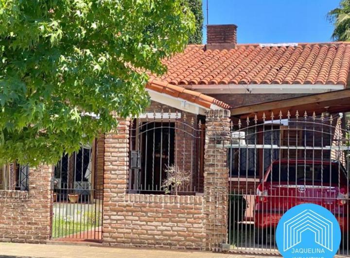Casa · 115m² · 3 Ambientes · 1 Cochera