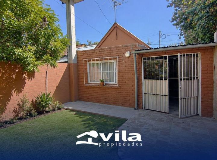 Casa · 86m² · 4 Ambientes · 2 Cocheras