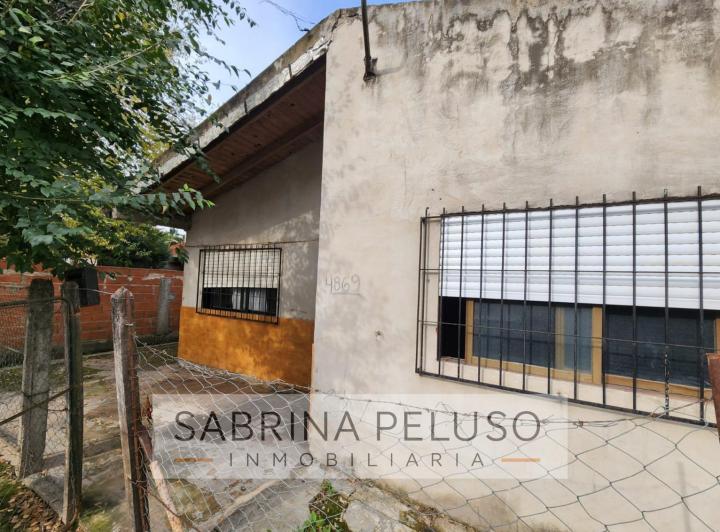 Casa · 110m² · 5 Ambientes · 2 Cocheras