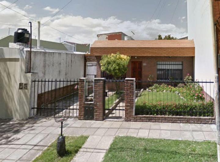 Casa · 70m² · 3 Ambientes · 1 Cochera