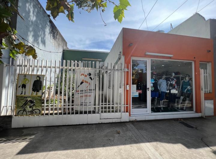 Casa · 100m² · 3 Ambientes · 1 Cochera