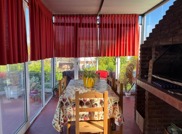 Casa · 150m² · 3 Ambientes · 1 Cochera