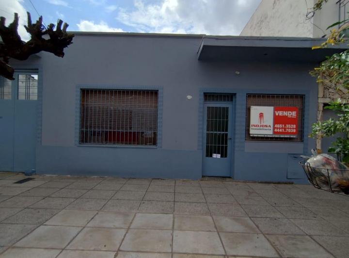 Casa · 130m² · 3 Ambientes · 1 Cochera