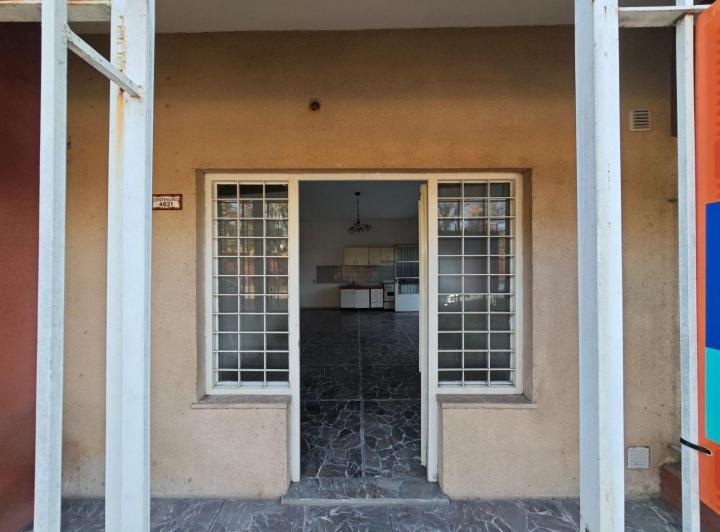 Casa · 70m² · 2 Ambientes · 1 Cochera