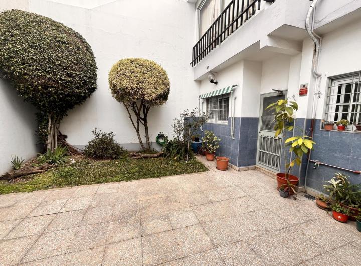 Casa · 130m² · 5 Ambientes · 1 Cochera