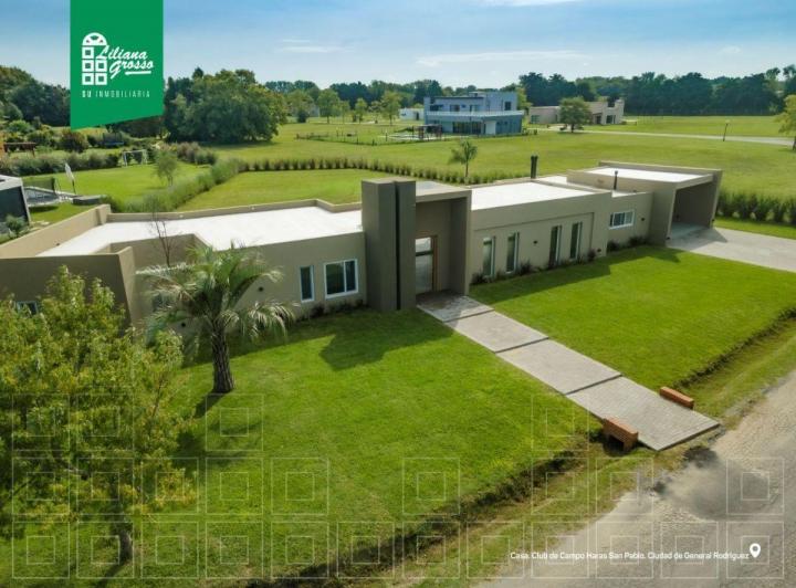 Casa · 310m² · 5 Ambientes · 3 Cocheras