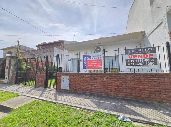 Casa · 60m² · 3 Ambientes · 1 Cochera