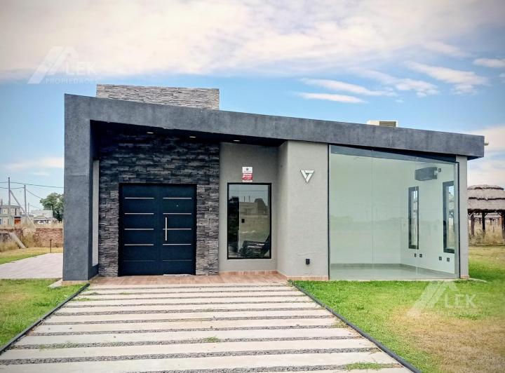 Casa · 68m² · 3 Ambientes