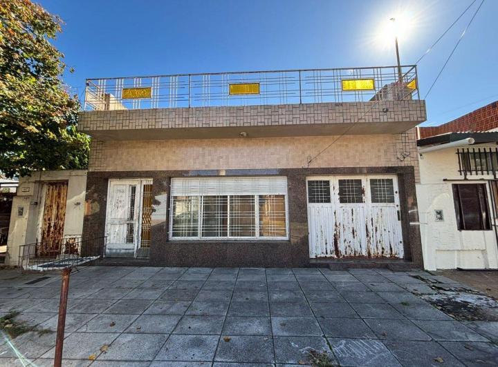 Casa · 267m² · 4 Ambientes · 1 Cochera