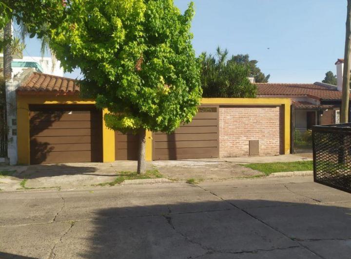 Casa · 90m² · 3 Ambientes · 1 Cochera