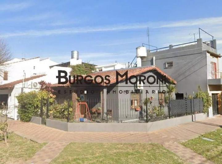 Casa · 120m² · 5 Ambientes · 1 Cochera