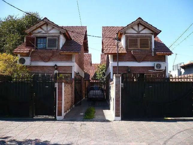 Casa · 45m² · 2 Ambientes · 1 Cochera