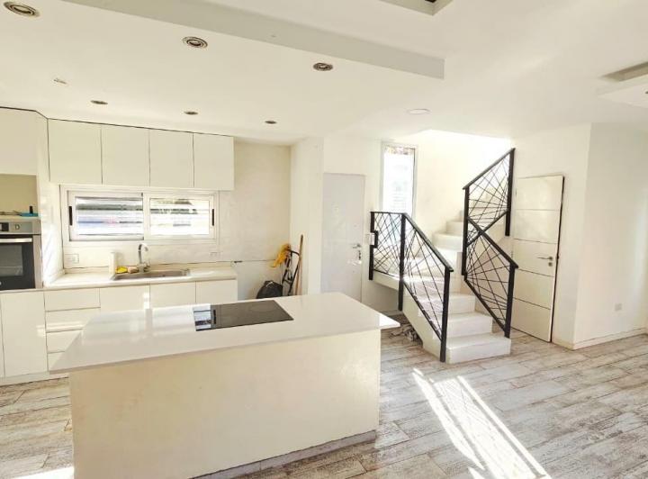 Casa · 75m² · 3 Ambientes · 1 Cochera