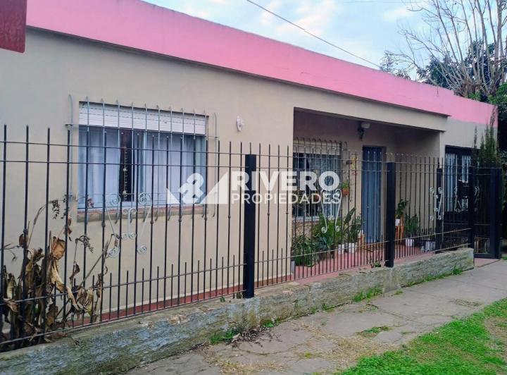 Casa · 76m² · 3 Ambientes · 2 Cocheras