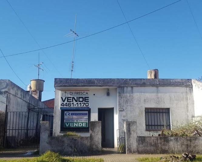 Casa · 150m² · 4 Ambientes · 2 Cocheras