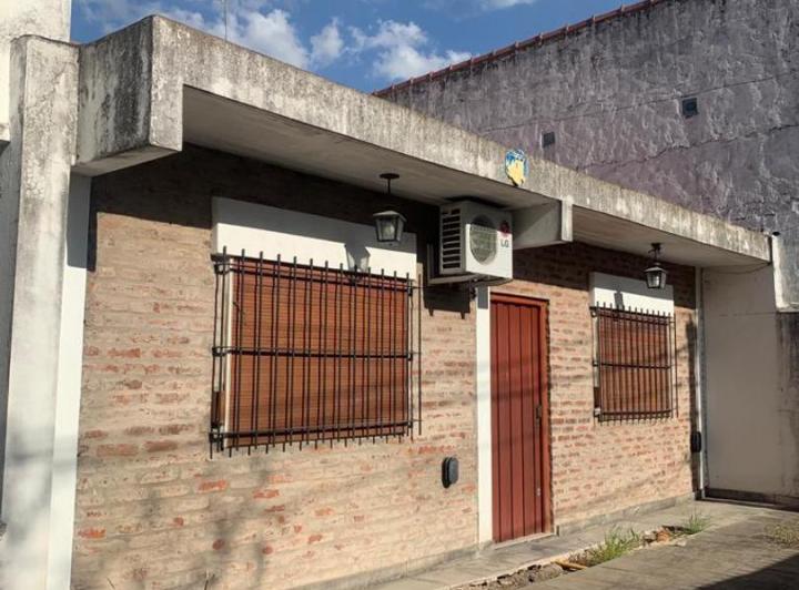 Casa · 90m² · 4 Ambientes · 1 Cochera